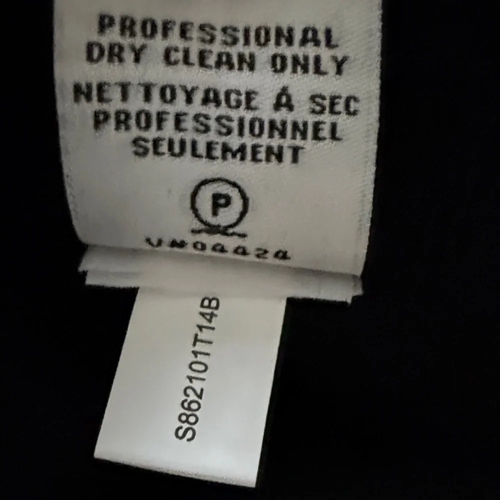 Diane Von Furstenberg Oversized Black Cashmere Sweater